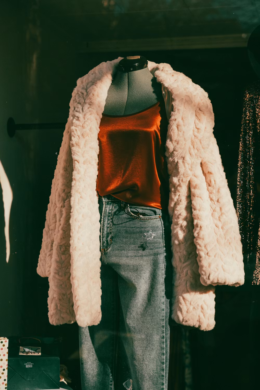 Women's Fashion